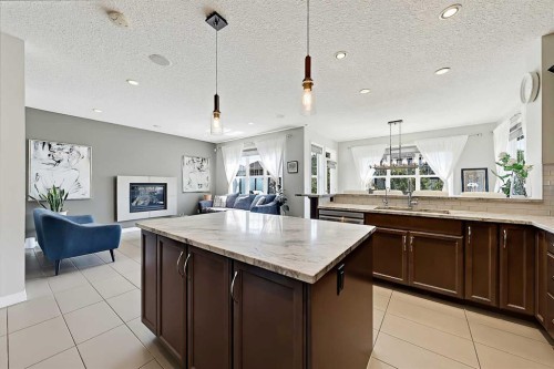 71 Chaparral Valley Way Se, Calgary, AB - Indoor Photo Showing Kitchen