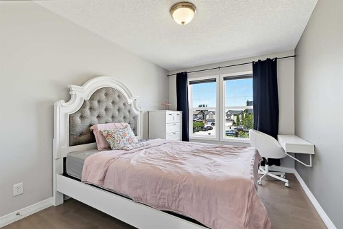 71 Chaparral Valley Way Se, Calgary, AB - Indoor Photo Showing Bedroom