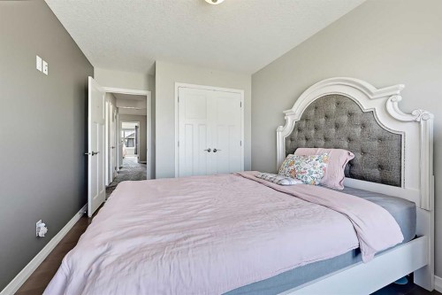 71 Chaparral Valley Way Se, Calgary, AB - Indoor Photo Showing Bedroom