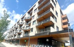 205-8370 Broadcast Avenue SW Calgary, AB T3H 6L3