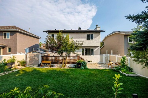 52 Shawnee Way Sw, Calgary, AB - Outdoor With Exterior