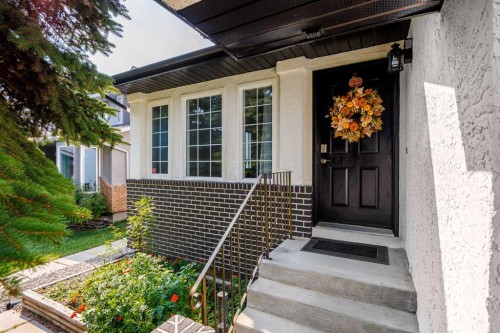 52 Shawnee Way Sw, Calgary, AB - Outdoor