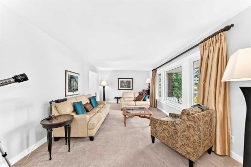 819 Parkwood Drive Se, Calgary, AB 