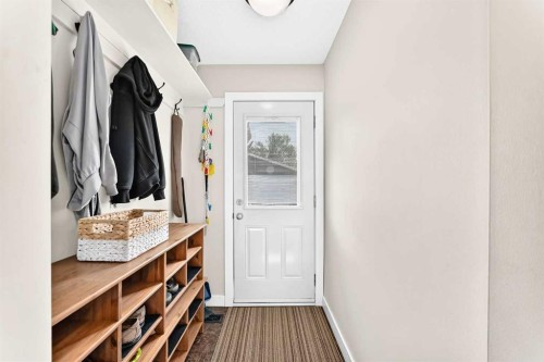 819 Parkwood Drive Se, Calgary, AB 