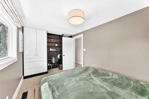 819 Parkwood Drive Se, Calgary, AB 