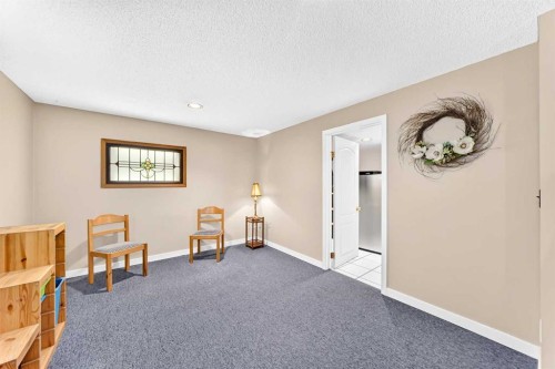 819 Parkwood Drive Se, Calgary, AB 