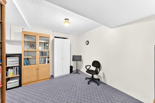 819 Parkwood Drive Se, Calgary, AB 