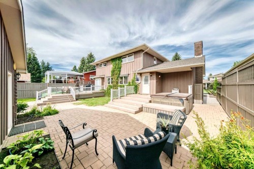 819 Parkwood Drive Se, Calgary, AB 