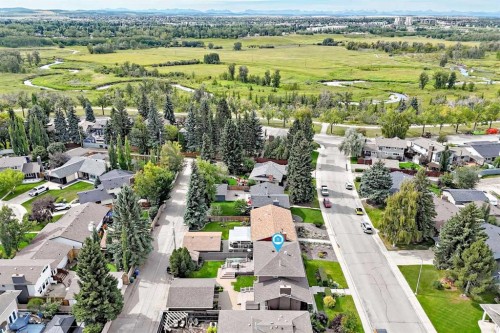 819 Parkwood Drive Se, Calgary, AB 