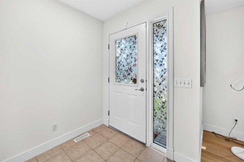 187 Arbour Meadows Close Nw, Calgary, AB - Indoor Photo Showing Other Room