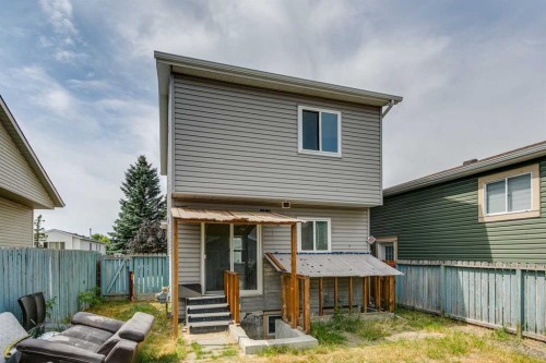 104 Falmere Way Ne, Calgary, AB - Outdoor