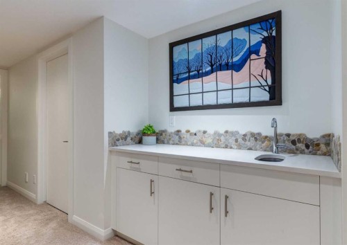 1-2427 2 Avenue Nw, Calgary, AB 