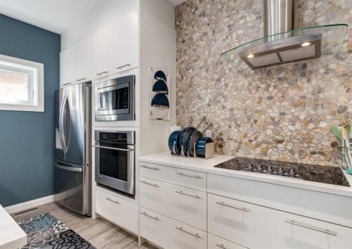 1-2427 2 Avenue Nw, Calgary, AB 