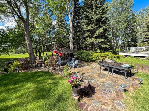 152 Mapleburn Drive Se, Calgary, AB 