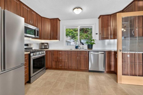 7035 Huntercrest Road Nw, Calgary, AB 