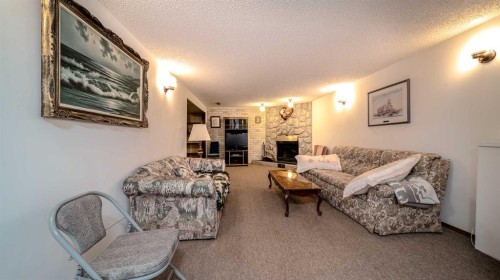42 Harrow Place Sw, Calgary, AB 