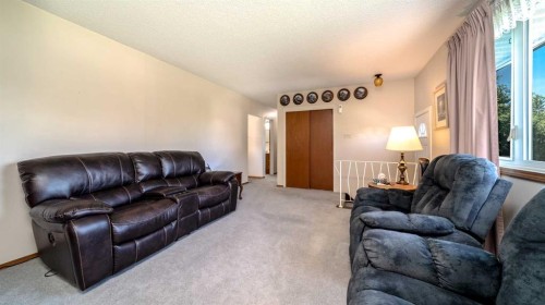 42 Harrow Place Sw, Calgary, AB 