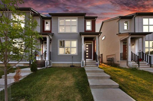 25 Savanna Manor Ne, Calgary, AB - Outdoor With Facade