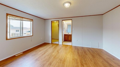 1905 29 Avenue, Nanton, AB - Indoor Photo Showing Other Room