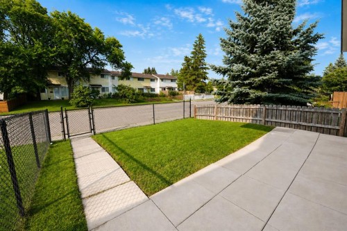 7 Dovercliffe Way Se, Calgary, AB - Outdoor