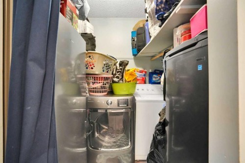 3429 Cedarille Drive Sw, Calgary, AB - Indoor Photo Showing Laundry Room