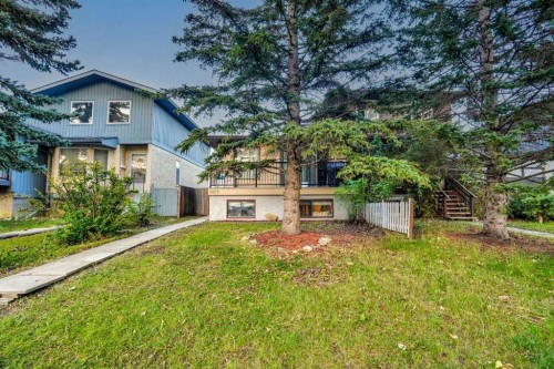 3429 Cedarille Drive Sw, Calgary, AB - Outdoor