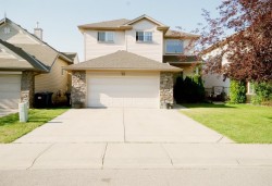 99 Panorama Hills Way NW Calgary, AB T3K 5N9