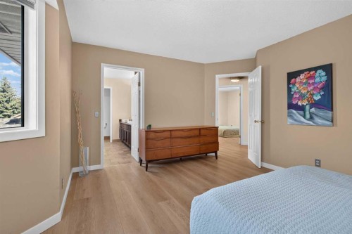 113 Riverview Court West, Calgary, AB - Indoor Photo Showing Bedroom