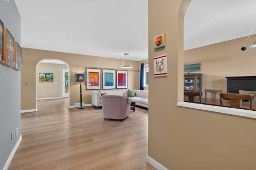 113 Riverview Court West, Calgary, AB - Indoor Photo Showing Other Room