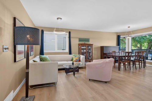 113 Riverview Court West, Calgary, AB - Indoor Photo Showing Other Room