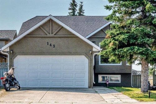 143 Applewood Drive Se, Calgary, AB - Outdoor