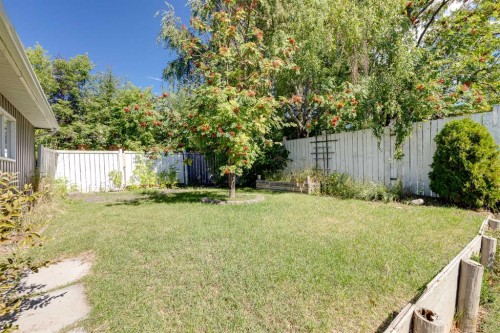 1307 56 Avenue Nw, Calgary, AB - Outdoor