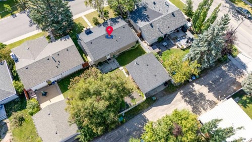 1307 56 Avenue Nw, Calgary, AB - Outdoor With View