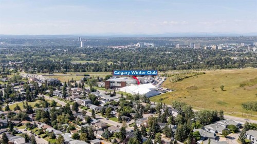 1307 56 Avenue Nw, Calgary, AB - Outdoor With View