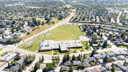1307 56 Avenue Nw, Calgary, AB - Outdoor With View