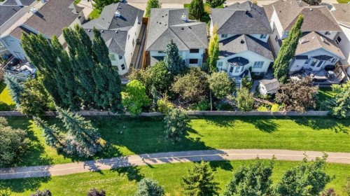30 Sierra Nevada Way Sw, Calgary, AB 