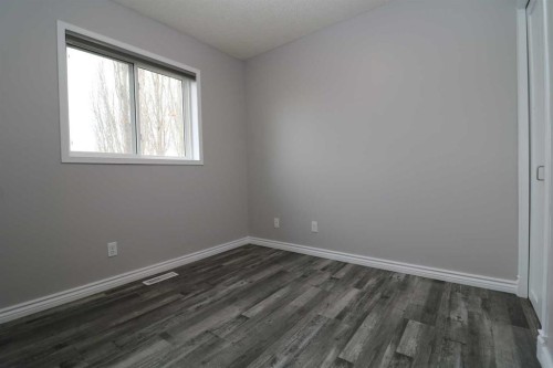 52 Mt Aberdeen Circle Se, Calgary, AB - Indoor Photo Showing Other Room