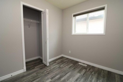 52 Mt Aberdeen Circle Se, Calgary, AB - Indoor Photo Showing Other Room