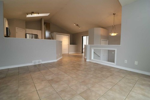 52 Mt Aberdeen Circle Se, Calgary, AB - Indoor Photo Showing Other Room
