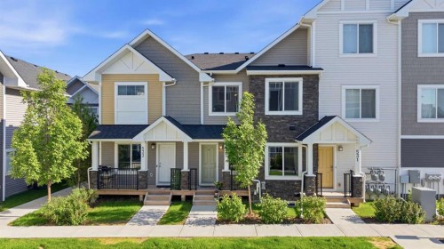 535 Canals Crossing Sw, Airdrie, AB - Outdoor With Facade