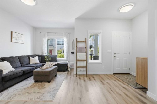 535 Canals Crossing Sw, Airdrie, AB - Indoor Photo Showing Living Room