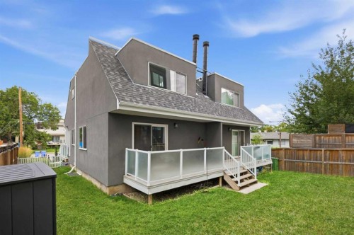 B-2115 35 Avenue Sw, Calgary, AB - Outdoor With Exterior