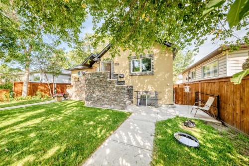 7616 23 Street Se, Calgary, AB - Outdoor