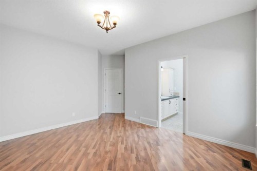 18 Panatella Terrace Nw, Calgary, AB - Indoor Photo Showing Other Room