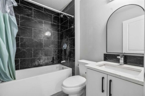 45 Martinridge Crescent Ne, Calgary, AB 