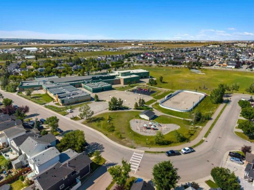 45 Martinridge Crescent Ne, Calgary, AB 