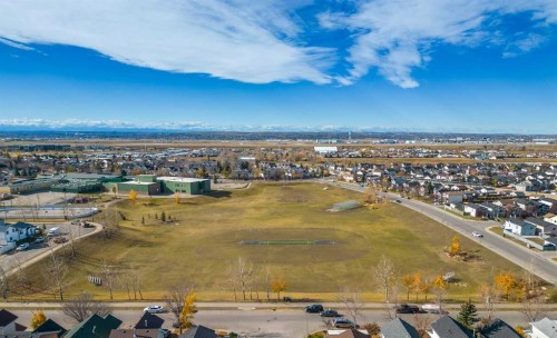 45 Martinridge Crescent Ne, Calgary, AB 