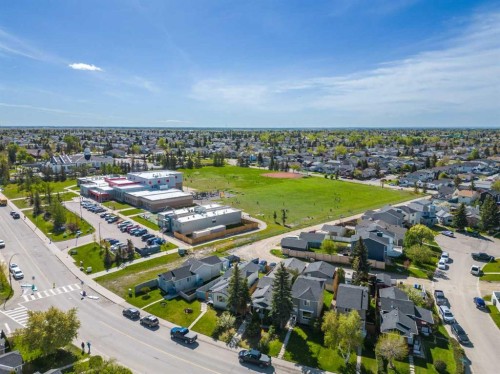 45 Martinridge Crescent Ne, Calgary, AB 