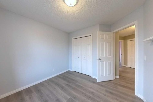 149 Rockborough Green Nw, Calgary, AB - Indoor Photo Showing Other Room