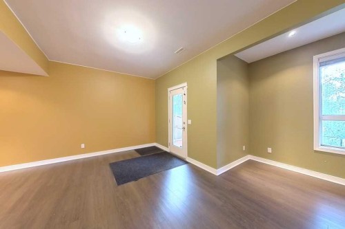 149 Rockborough Green Nw, Calgary, AB - Indoor Photo Showing Other Room